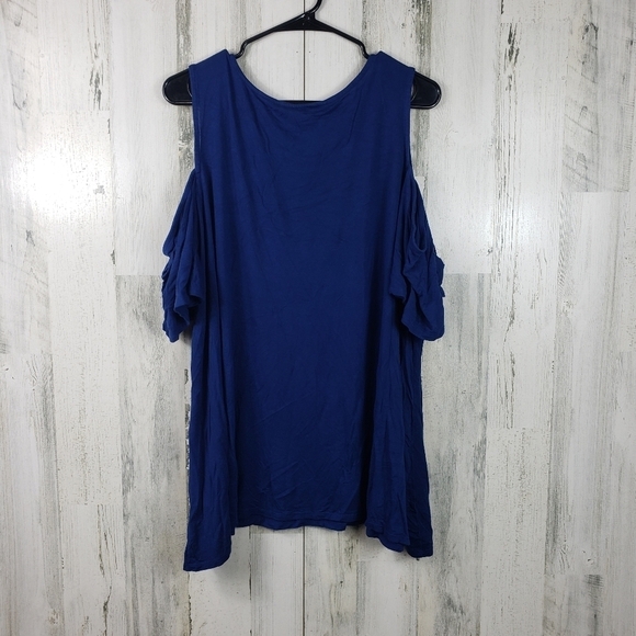 boutique navy blue cold shoulder scoop neck shirt women's plus size 2X - Picture 4 of 9